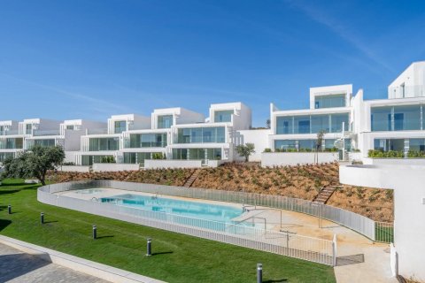 Villa for sale in Sotogrande, Cadiz, Spain 3 bedrooms, 335 sq.m. No. 55380 - photo 10