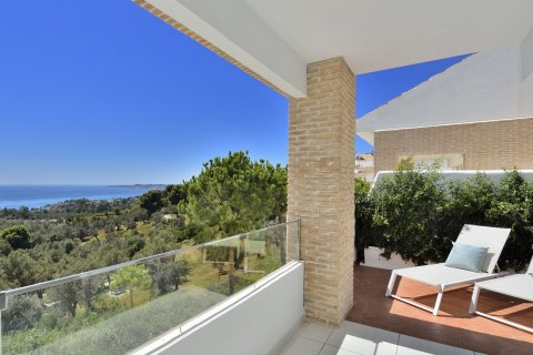 Villa for sale in Benalmadena, Malaga, Spain 4 bedrooms, 280 sq.m. No. 55345 - photo 6