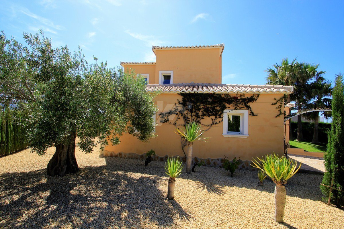 Villa in Benitachell, Alicante, Spain 3 bedrooms, 138 sq.m. No. 54451