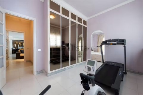 Finca for sale Arucas, Gran Canaria, Spain 6 bedrooms, 380 sq.m. No. 55203 - photo 8