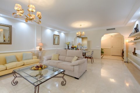 Apartment for sale in Benamara, Malaga, Spain 3 bedrooms, 186 sq.m. No. 55361 - photo 5