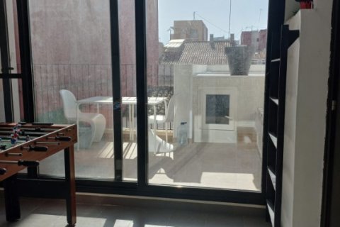 House for sale in Valencia, Spain 4 bedrooms, 270 sq.m. No. 53817 - photo 6