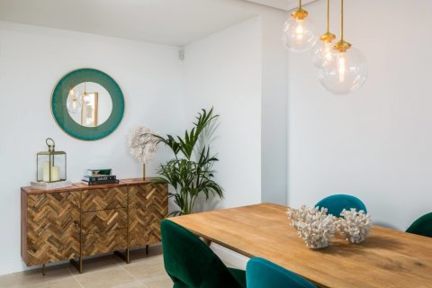 Townhouse for sale Estepona, Malaga, Spain 3 bedrooms, 240 sq.m. No. 55344 - photo 4