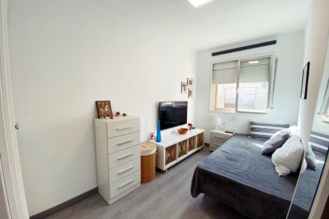 Apartment for sale in San Fernando, Gran Canaria, Spain 3 bedrooms, 80 sq.m. No. 55172 - photo 20