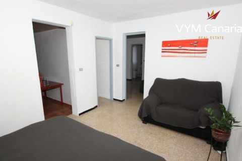 Finca for sale in El Tanque, Tenerife, Spain 4 bedrooms, 257 sq.m. No. 54925 - photo 25