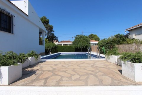 Villa for sale in L'Eliana, Valencia, Spain 3 bedrooms, 300 sq.m. No. 54094 - photo 10