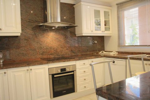 Apartment for sale Nueva Andalucia, Malaga, Spain 3 bedrooms, 202 sq.m. No. 55342 - photo 7