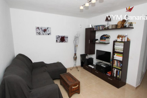 Finca for sale in El Tanque, Tenerife, Spain 4 bedrooms, 257 sq.m. No. 54925 - photo 6