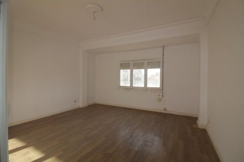 Apartment for sale in Valencia, Spain 4 bedrooms, 144 sq.m. No. 53871 - photo 14