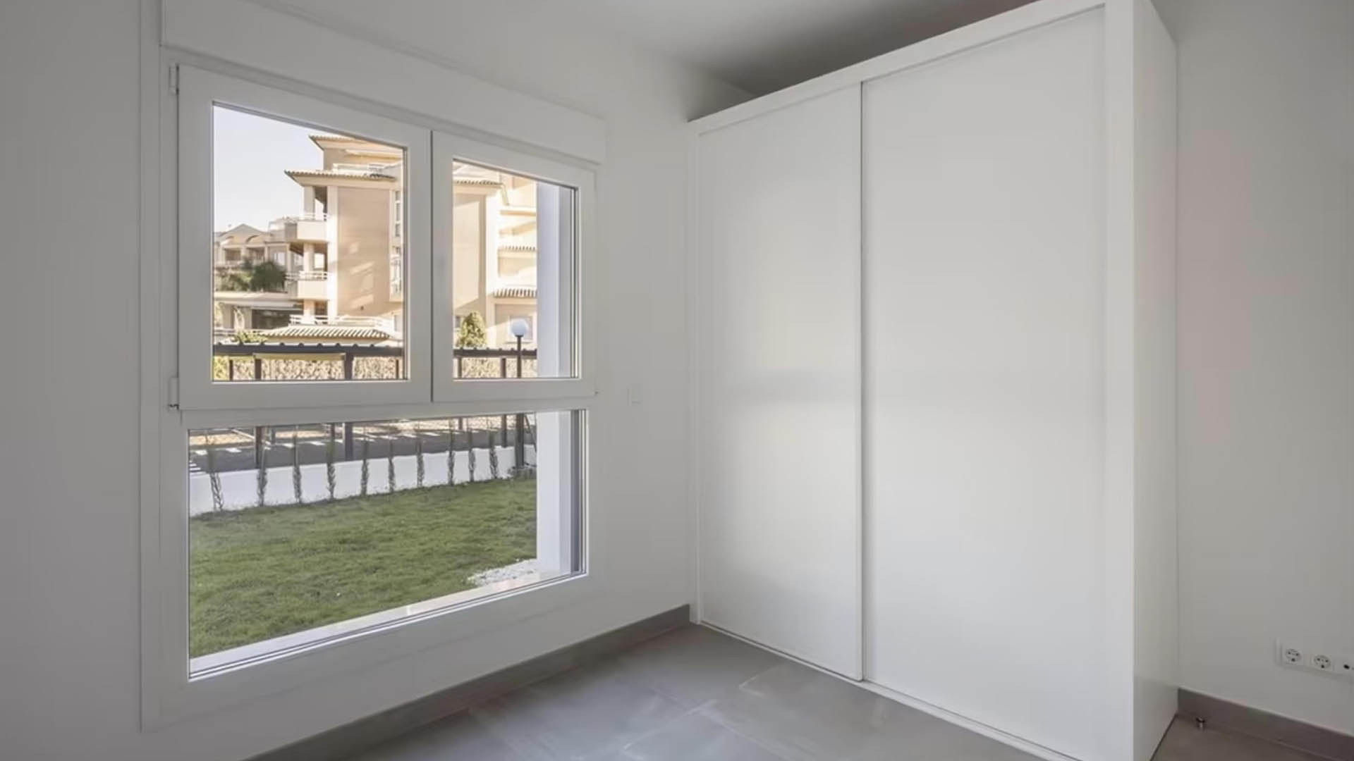 Sevilla 7 à Oliva, Valencia, Espagne No. 55825