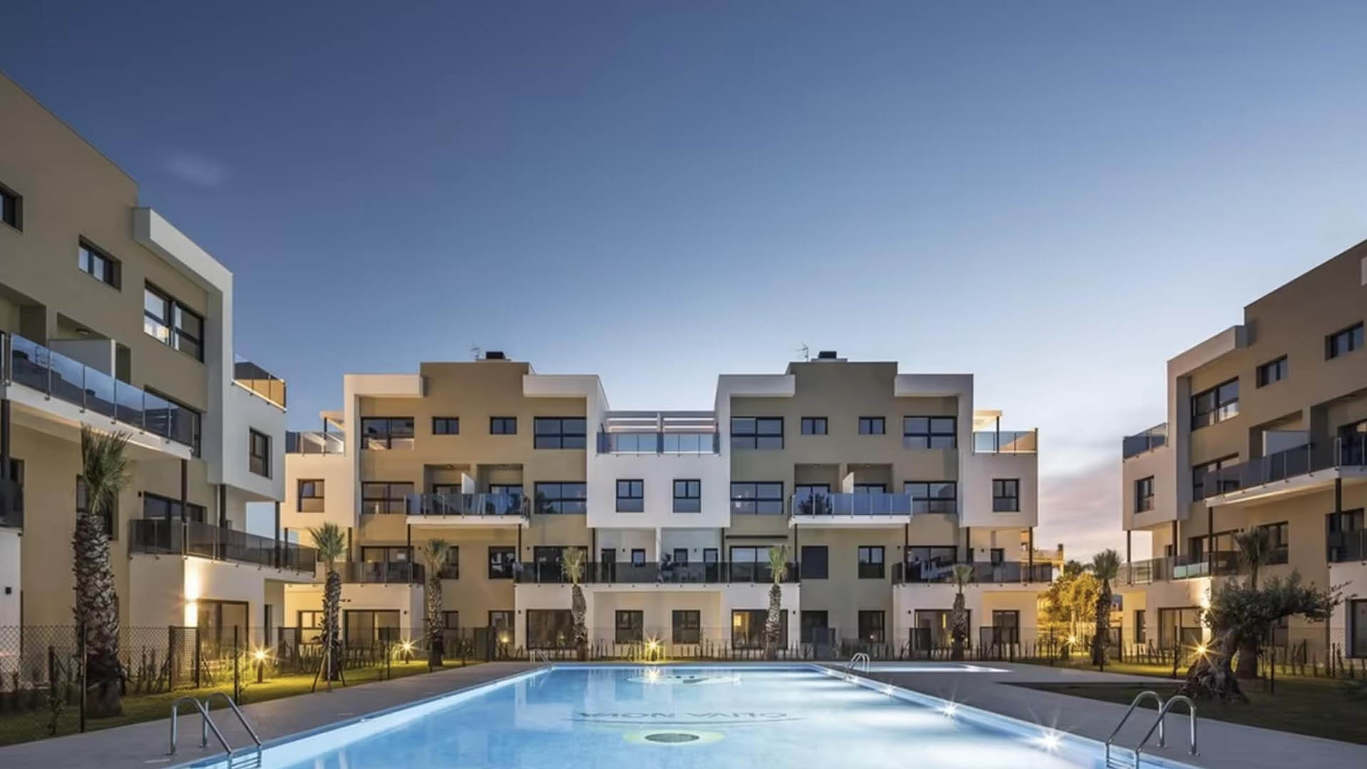 Sevilla 7 à Oliva, Valencia, Espagne No. 55825