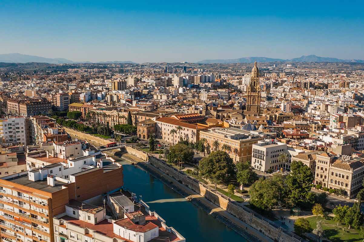Aspects of buying and selling real estate in Spain for the Russians in the face of sanctions