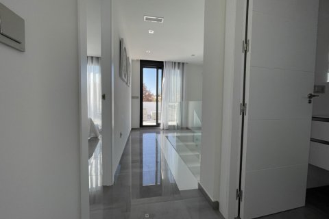 Villa for sale in Los Altos, Alicante, Spain 3 bedrooms, 175 sq.m. No. 56194 - photo 15