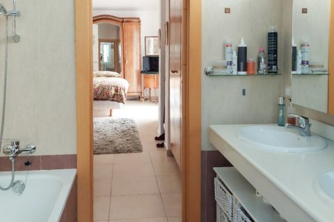 Villa for sale in Altea, Alicante, Spain 3 bedrooms, 351 sq.m. No. 55696 - photo 29