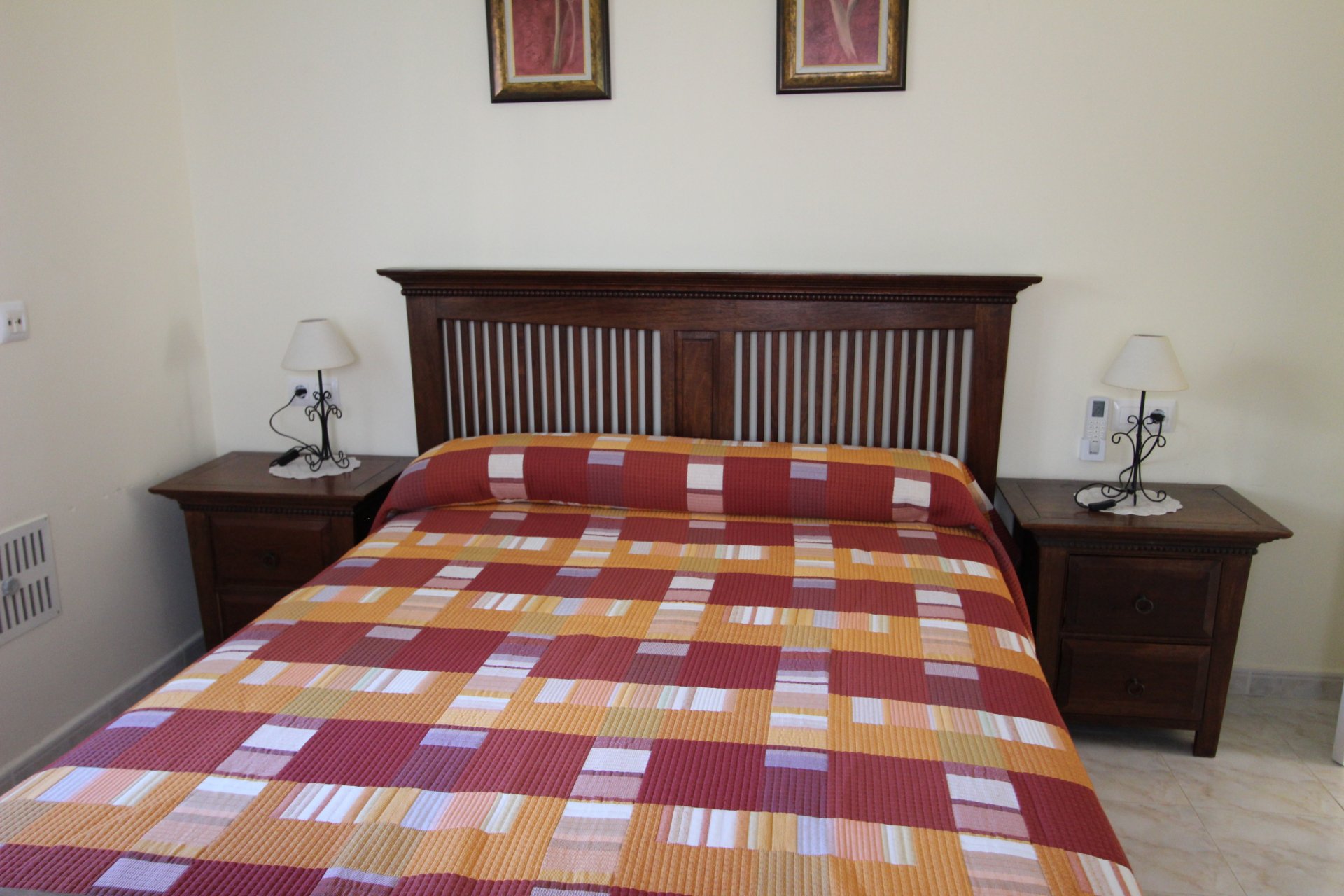 Villa i Calpe, Alicante, Spanien 3 sovrum, 160 kvm. Nr. 57073
