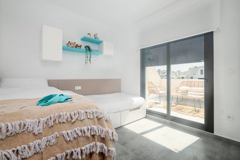 Villa for sale in Villamartin, Alicante, Spain 2 bedrooms, 80 sq.m. No. 56524 - photo 8