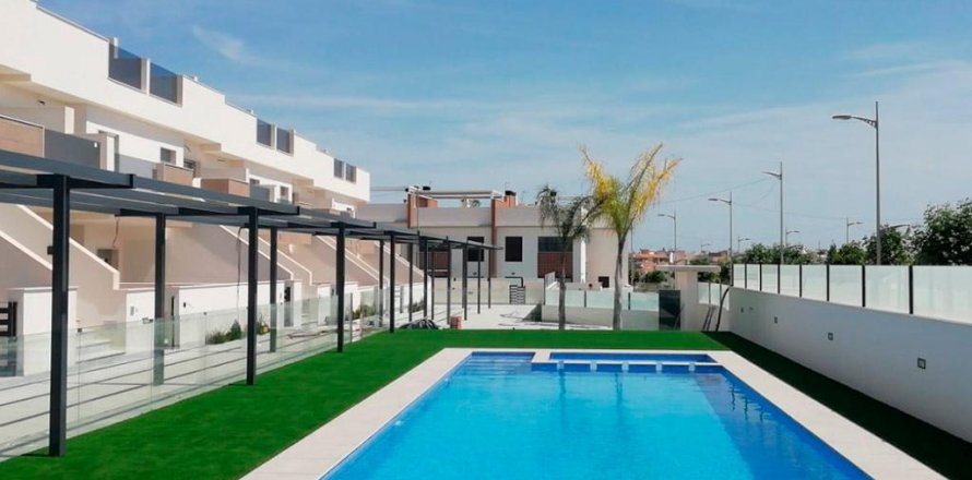 Apartment in Pilar de la Horadada, Alicante, Spain 2 bedrooms, 79 sq.m. No. 9164