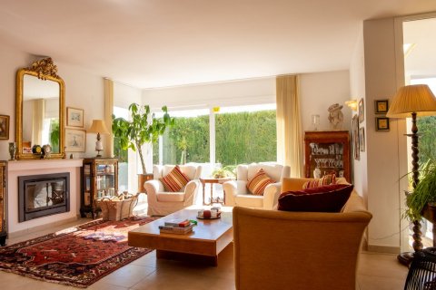 Villa for sale in Altea, Alicante, Spain 3 bedrooms, 351 sq.m. No. 55696 - photo 7
