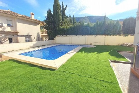 Villa for sale in Albir, Alicante, Spain 3 bedrooms, 220 sq.m. No. 56774 - photo 6