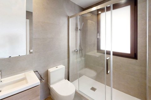 Apartment for sale in Barcelona, Spain 3 bedrooms, 74 sq.m. No. 57368 - photo 6