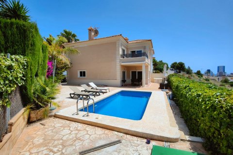 Villa for sale in Calpe, Alicante, Spain 3 bedrooms, 166 sq.m. No. 59321 - photo 3