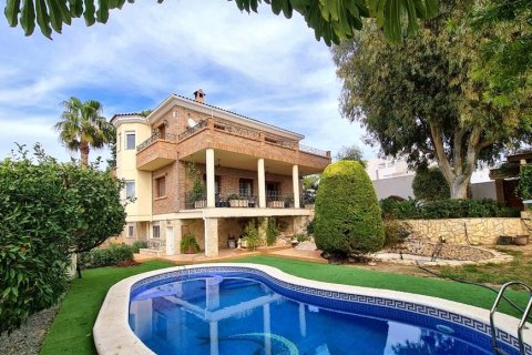 Villa for sale in Ciudad Quesada, Alicante, Spain 5 bedrooms, 364 sq.m. No. 58996 - photo 1