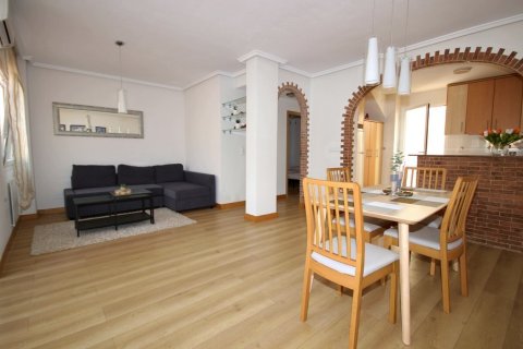 Townhouse for sale in Torrevieja, Alicante, Spain 3 bedrooms, 100 sq.m. No. 58744 - photo 1