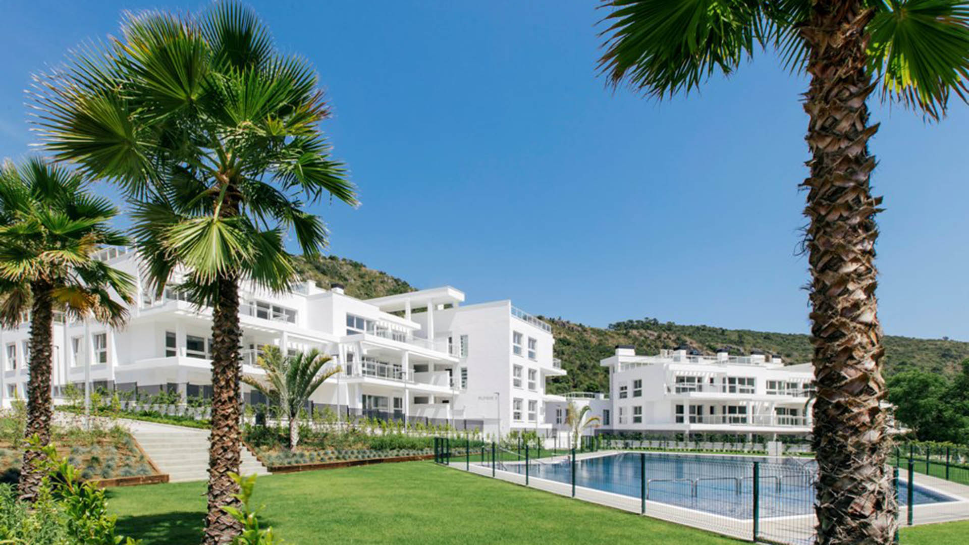 Riverside Homes Benahavis, Malaga, Spānijā Nr. 50357