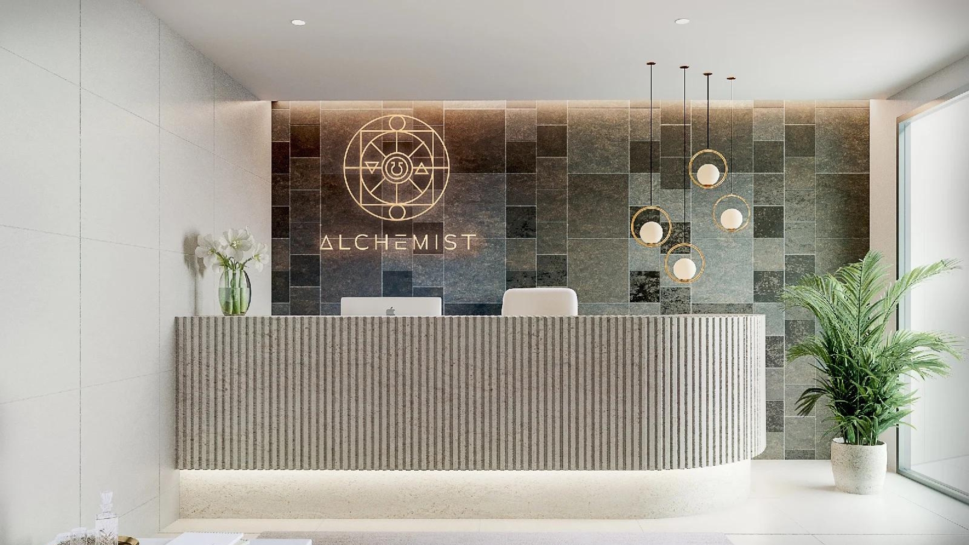Alchemist à Estepona, Malaga, Espagne No. 59765