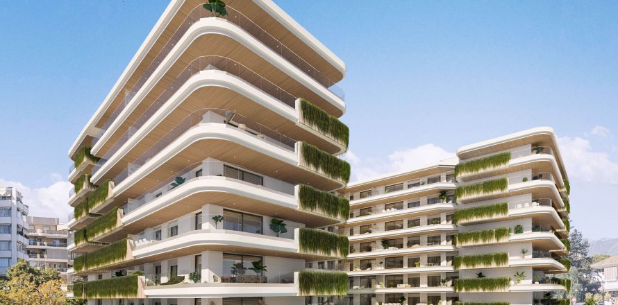 Apartment in JADE Towers, Fuengirola, Malaga, Spa, 2 bedrooms, 71.11 sq.m. No. 57935