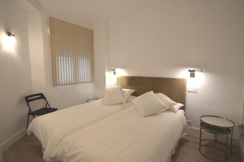 Apartment for sale in Madrid, Spain 2 bedrooms, 75 sq.m. No. 58453 - photo 9