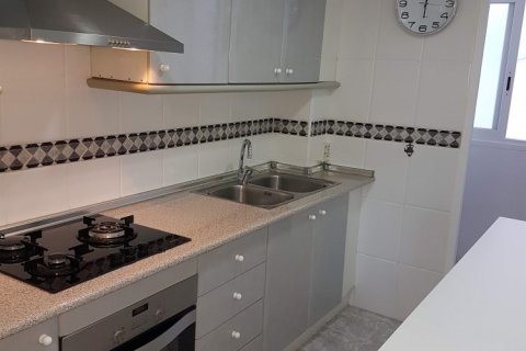 Apartment for sale in Benidorm, Alicante, Spain 3 bedrooms, 102 sq.m. No. 58762 - photo 8