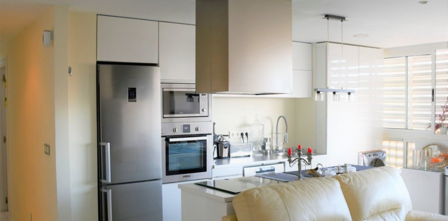 Apartment in Alicante, Spain 2 bedrooms, 80 sq.m. No. 59139
