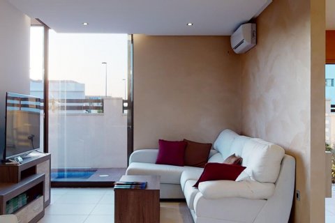 Villa for sale in San Pedro del Pinatar, Murcia, Spain 2 bedrooms, 96 sq.m. No. 58575 - photo 7