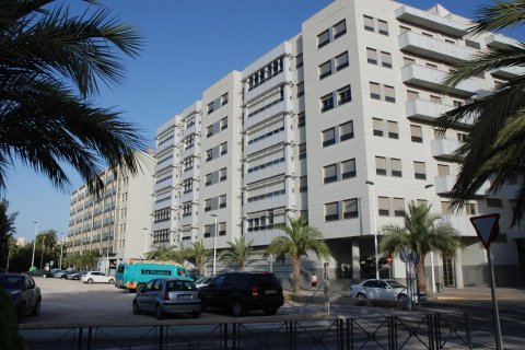 Apartment for sale in Elche, Alicante, Spain 4 bedrooms, 134 sq.m. No. 58148 - photo 1