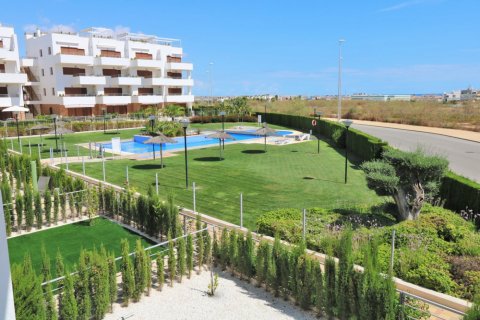 Apartment for sale in Campoamor, Alicante, Spain 3 bedrooms, 85 sq.m. No. 58564 - photo 2