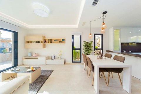 Villa for sale in Ciudad Quesada, Alicante, Spain 3 bedrooms, 165 sq.m. No. 58206 - photo 7