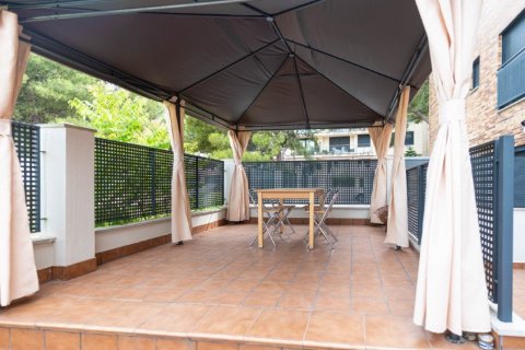 House for sale in Valencia, Spain 4 bedrooms, 292 sq.m. No. 59568 - photo 12