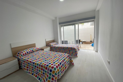 Apartment for sale in Alicante, Spain 3 bedrooms, 111 sq.m. No. 58722 - photo 5