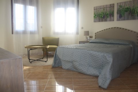 Villa for sale in Los Balcones, Alicante, Spain 3 bedrooms, 319 sq.m. No. 58799 - photo 7