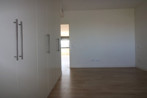 Apartment for sale in Madrid, Spain 3 bedrooms, 130 sq.m. No. 58871 - photo 9