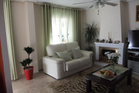 Villa for sale in Gran Alacant, Alicante, Spain 3 bedrooms, 170 sq.m. No. 58588 - photo 5