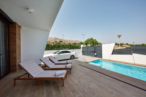 Villa for sale in Benidorm, Alicante, Spain 4 bedrooms, 400 sq.m. No. 58870 - photo 3