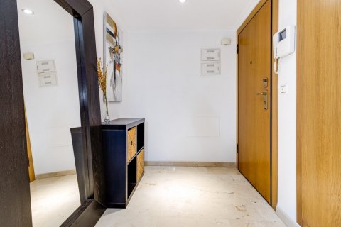 Apartment for sale in Alicante, Spain 3 bedrooms, 108 sq.m. No. 58990 - photo 7