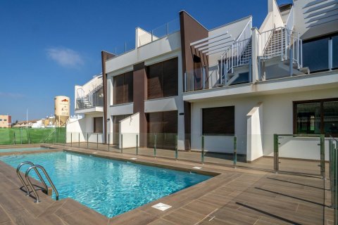 Bungalow for sale in San Pedro del Pinatar, Murcia, Spain 2 bedrooms, 99 sq.m. No. 59016 - photo 1