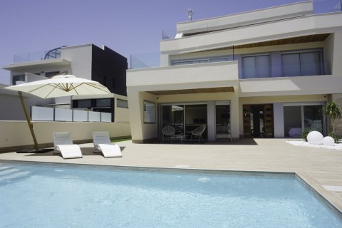 Villa for sale in Campoamor, Alicante, Spain 4 bedrooms, 336 sq.m. No. 59185 - photo 1