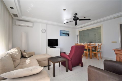 Apartment for sale in Torrevieja, Alicante, Spain 3 bedrooms, 114 sq.m. No. 58589 - photo 6
