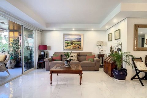 Apartment for sale in Alicante, Spain 3 bedrooms, 148 sq.m. No. 59407 - photo 1