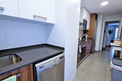 Apartment for sale in San Juan, Alicante, Spain 4 bedrooms, 164 sq.m. No. 59423 - photo 8