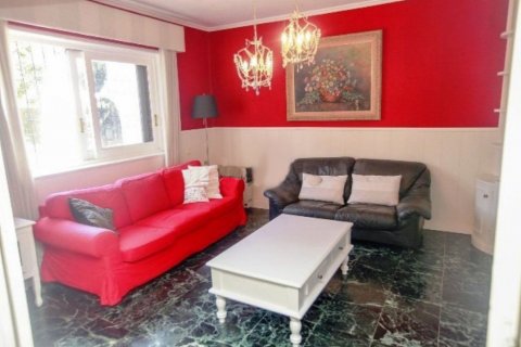 Villa for sale in Torrevieja, Alicante, Spain 5 bedrooms, 306 sq.m. No. 58385 - photo 10